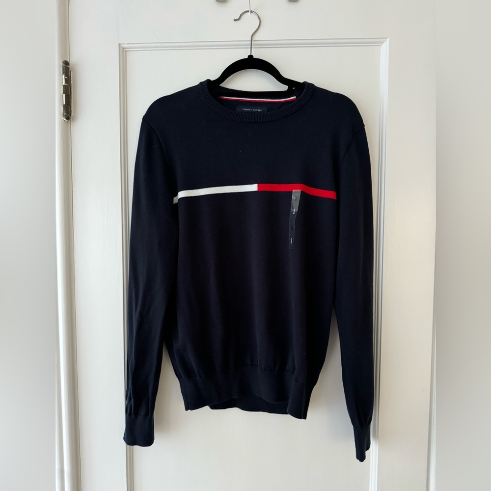 NWT Navy Tommy Hilfiger Men’s Sweater, Size Small